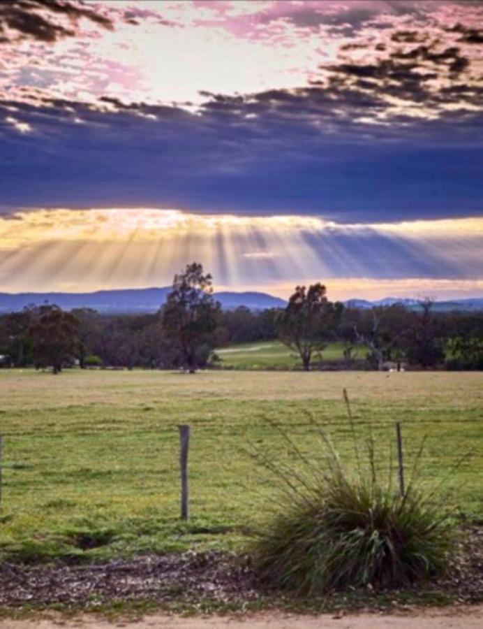 Апартаменты #Grampians Views Getaway #Cbd #Netflix Стауэлл Экстерьер фото